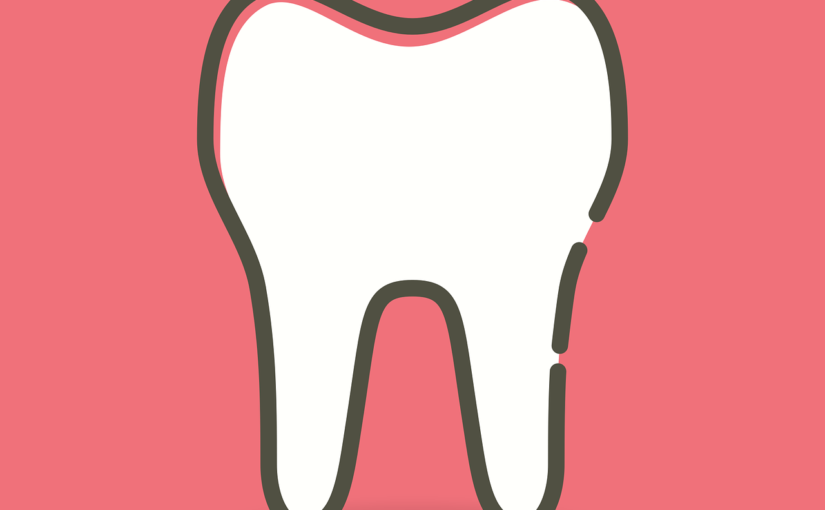 Prześliczne nienaganne zęby również świetny cudny uśmieszek to powód do płenego uśmiechu.
